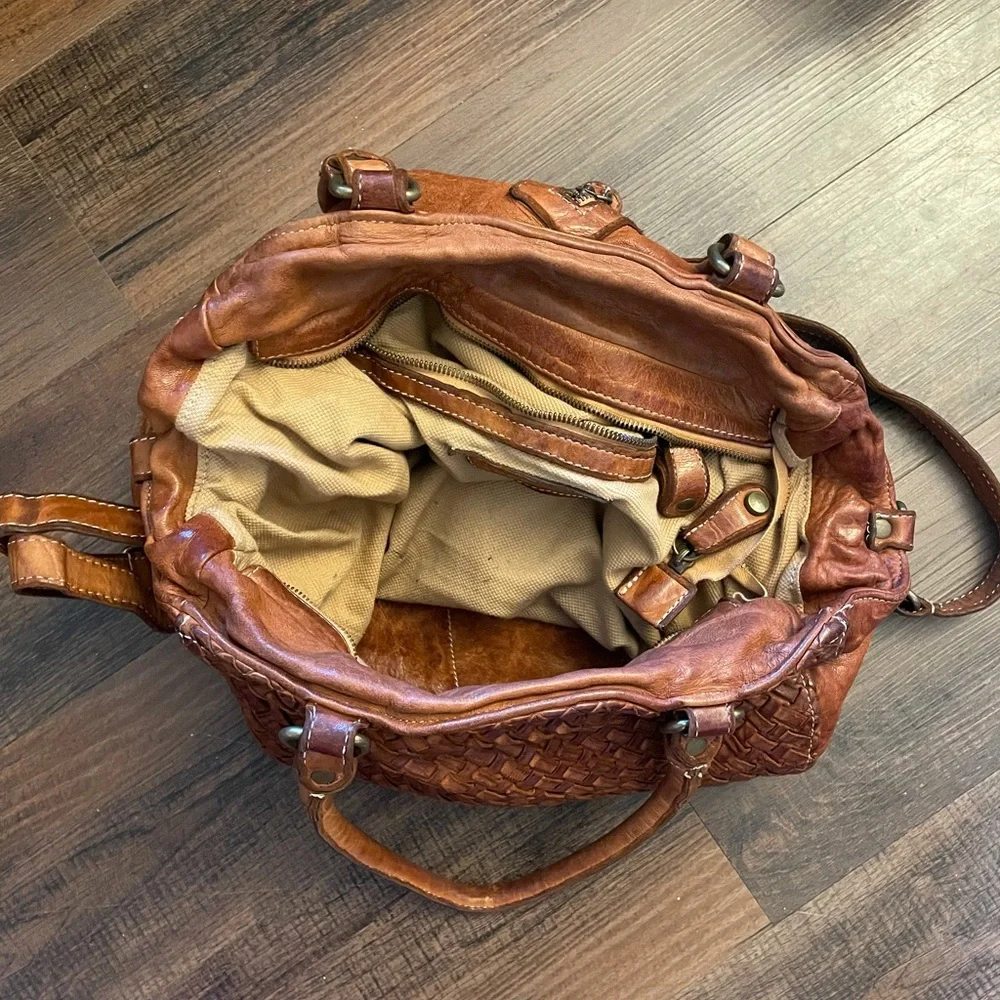 Hobo handwoven leather bag